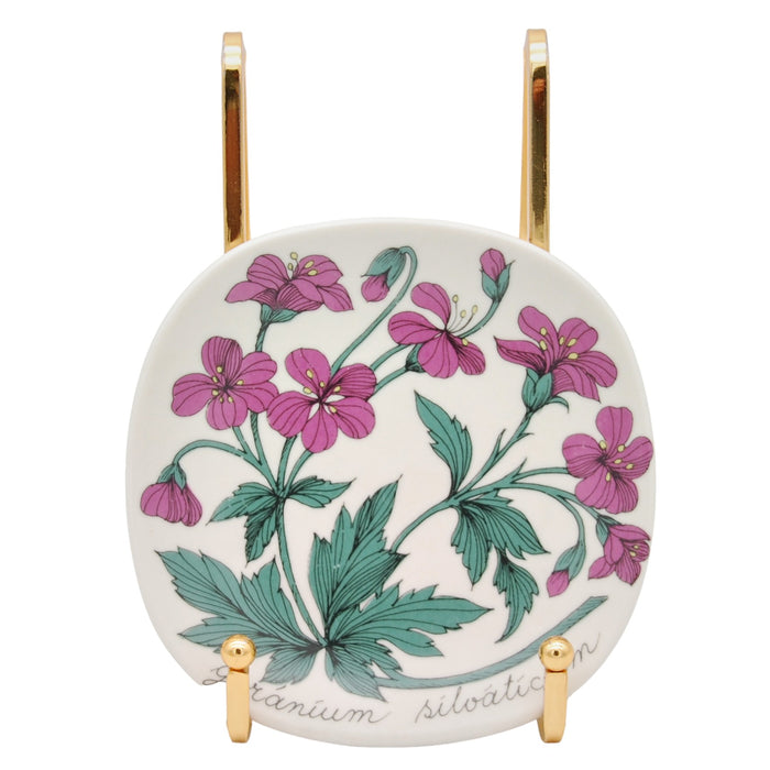 Arabia Botanica Geranium Silvaticum Plate, vintage Decorative plates Arabia   